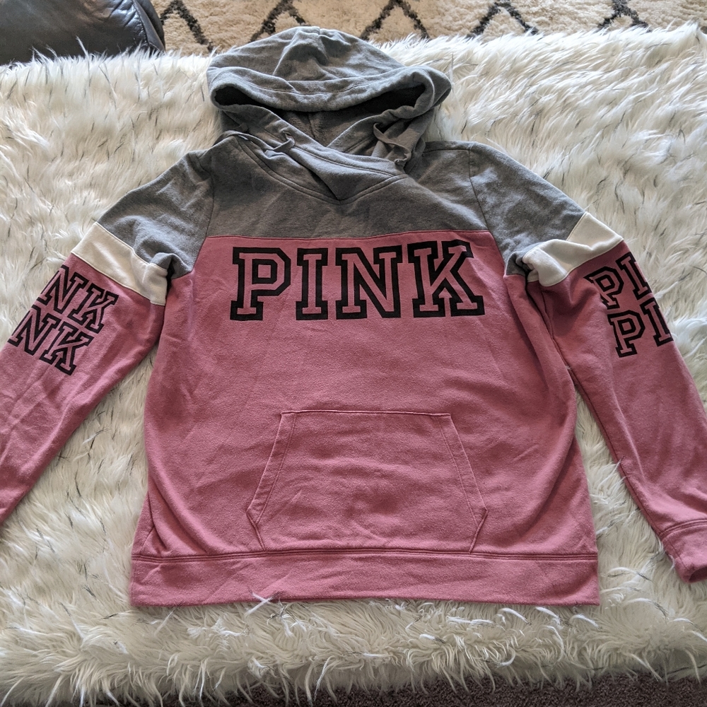 VS pink hoodie